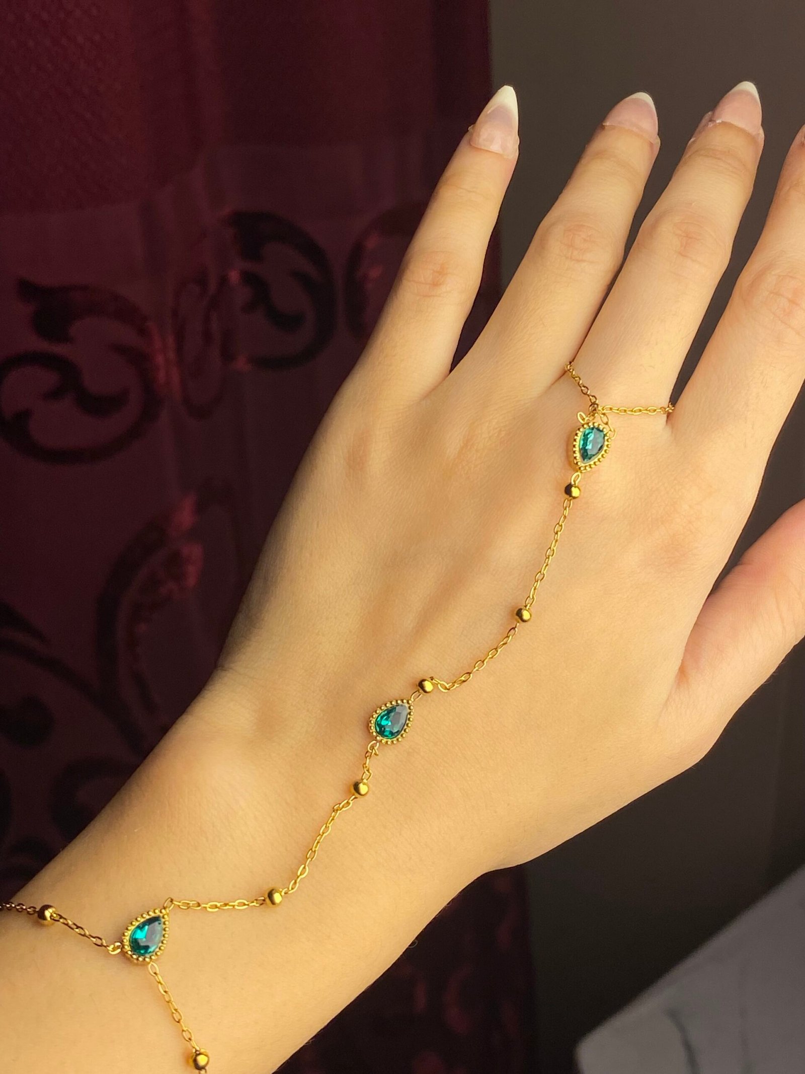 img_1641 Emerald trial handchain - Image 1