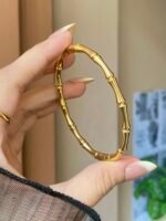 Bamboo handcuff - Image 2