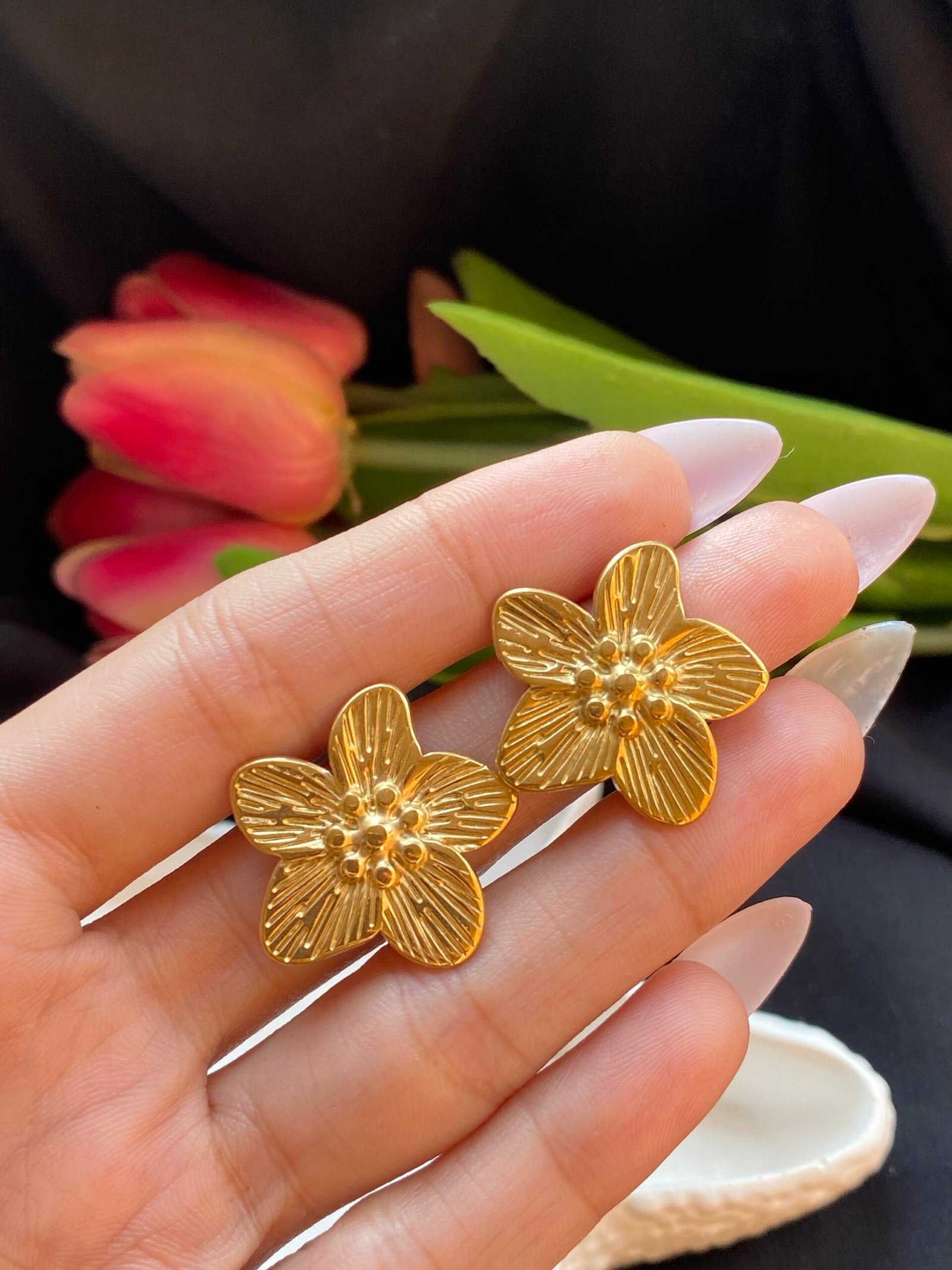 img_5039 Chunky flower earings - Image 1