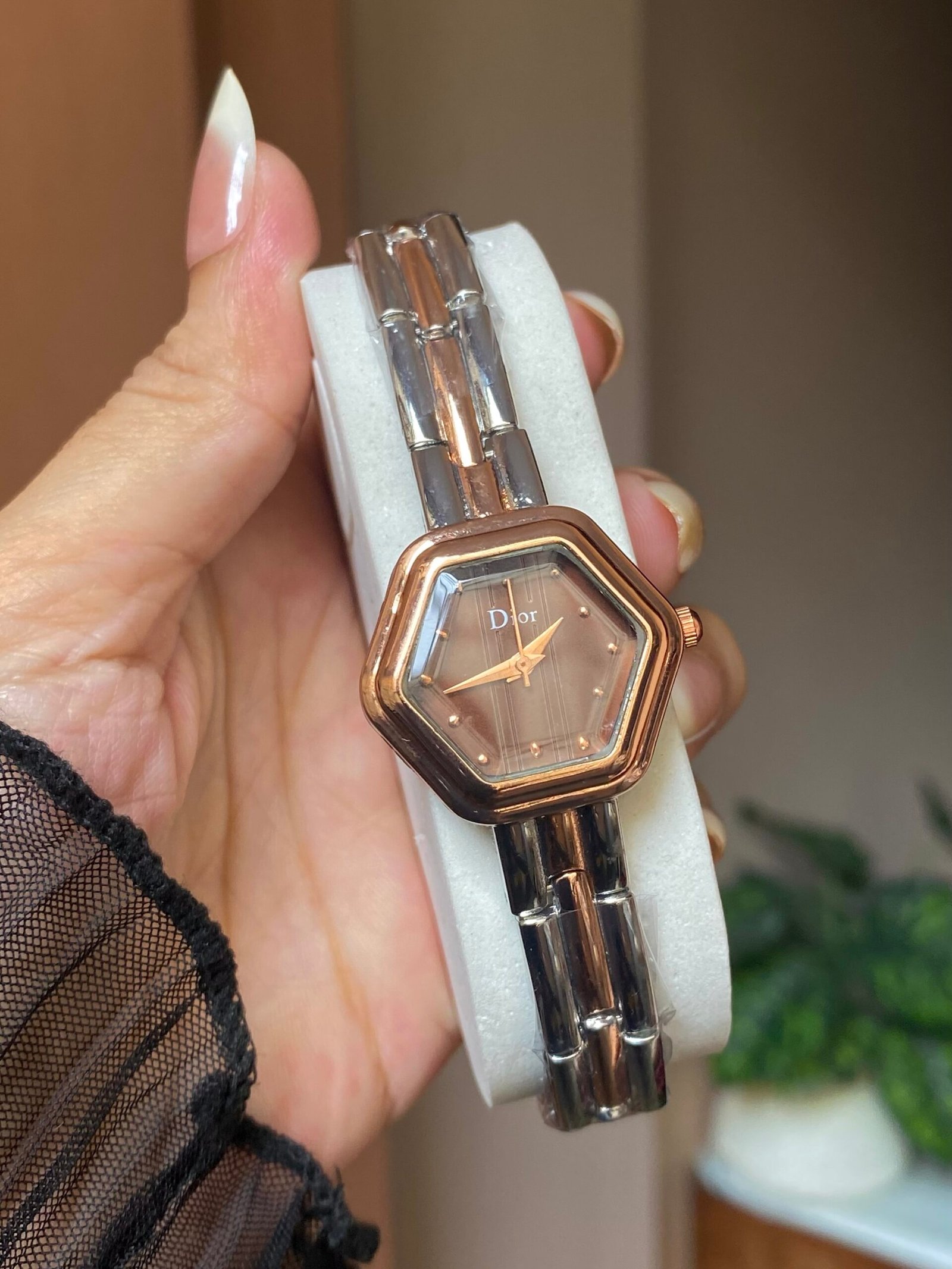 img_7670 Vintage dior watch - Image 1