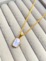 Double sided pendant