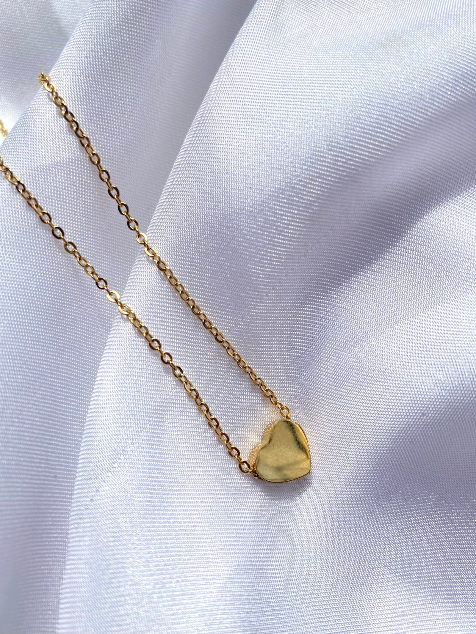 img_9530 Minimal heart pendant - Image 1